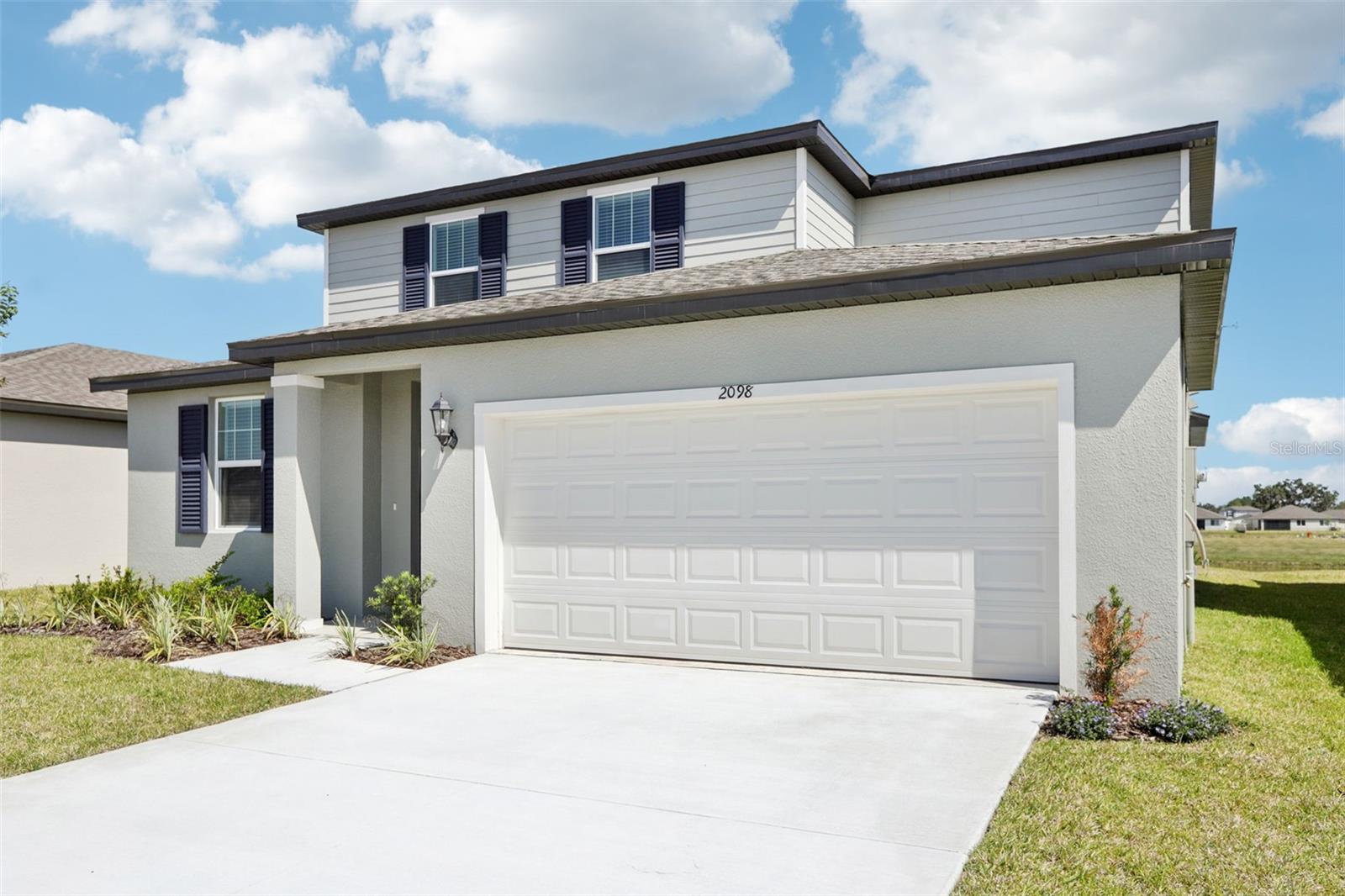 Image 15 of 31 For 2098 Rosewood Drive