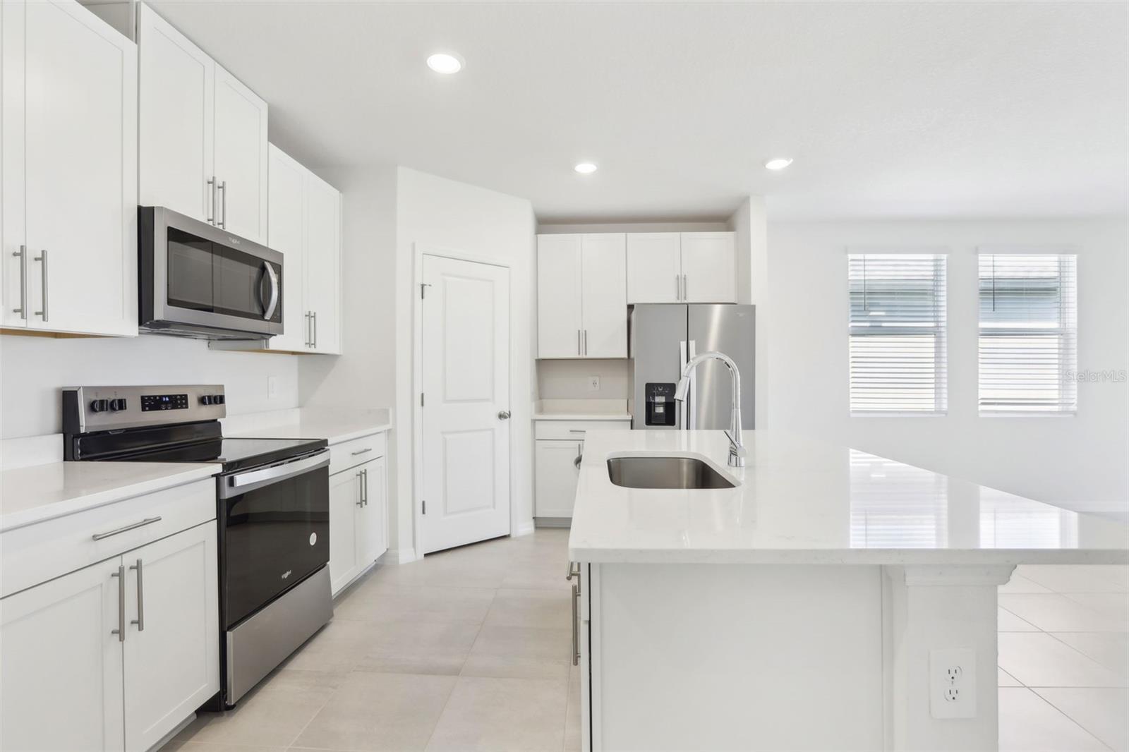 Image 2 of 31 For 2098 Rosewood Drive