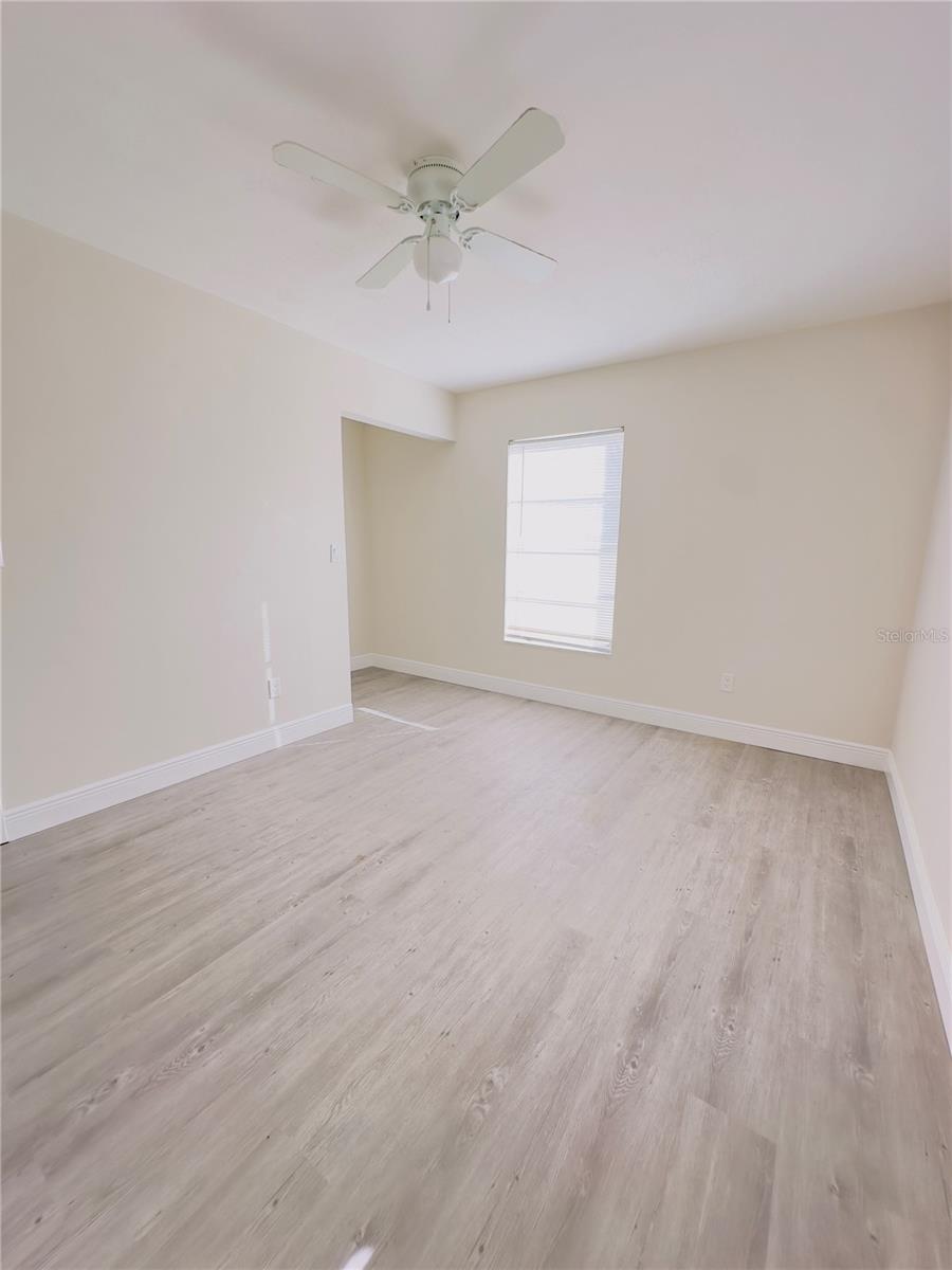Image 10 of 17 For 1762 Philadelphia Court