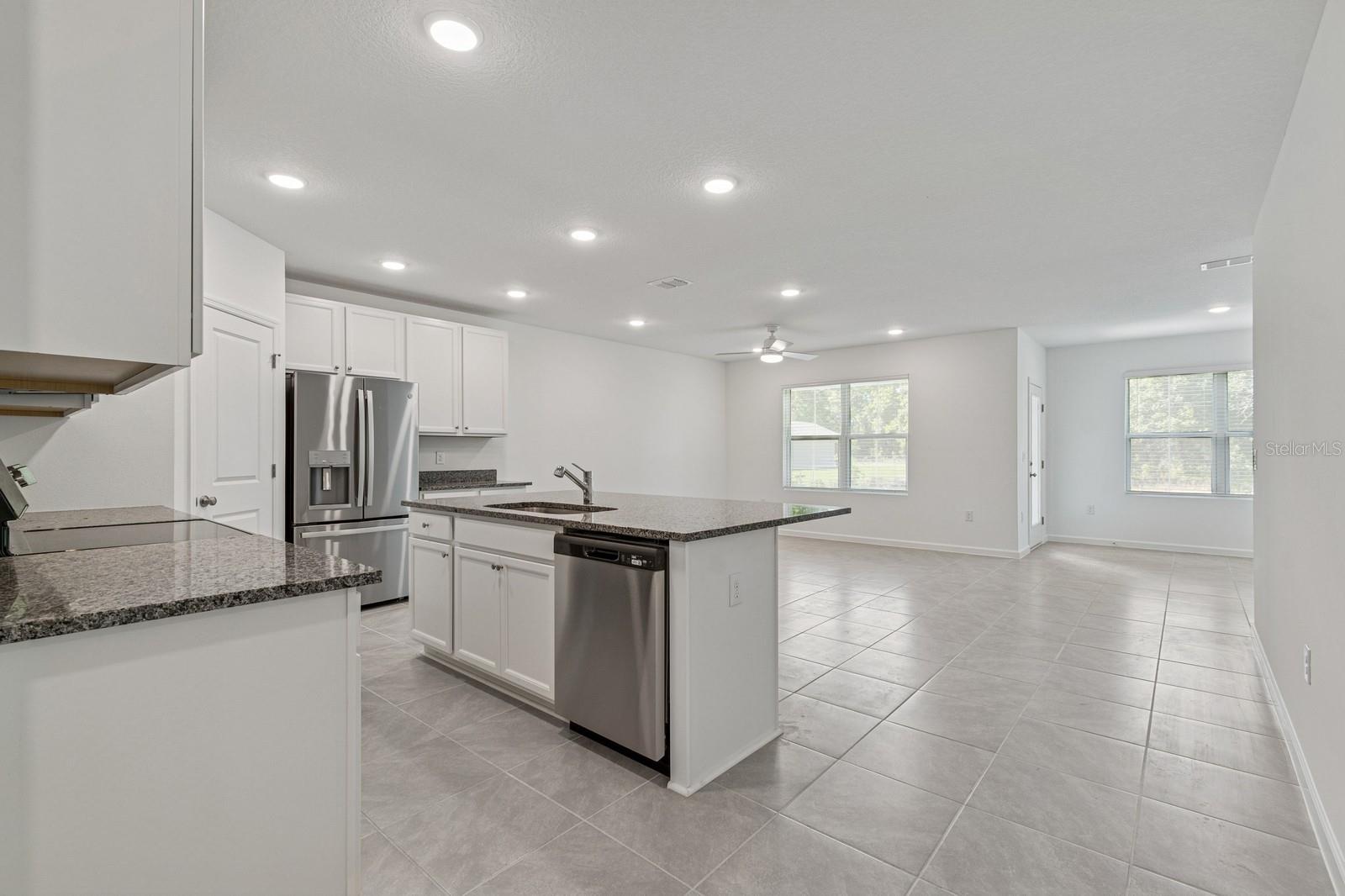 Image 4 of 29 For 8651 138th Street 68