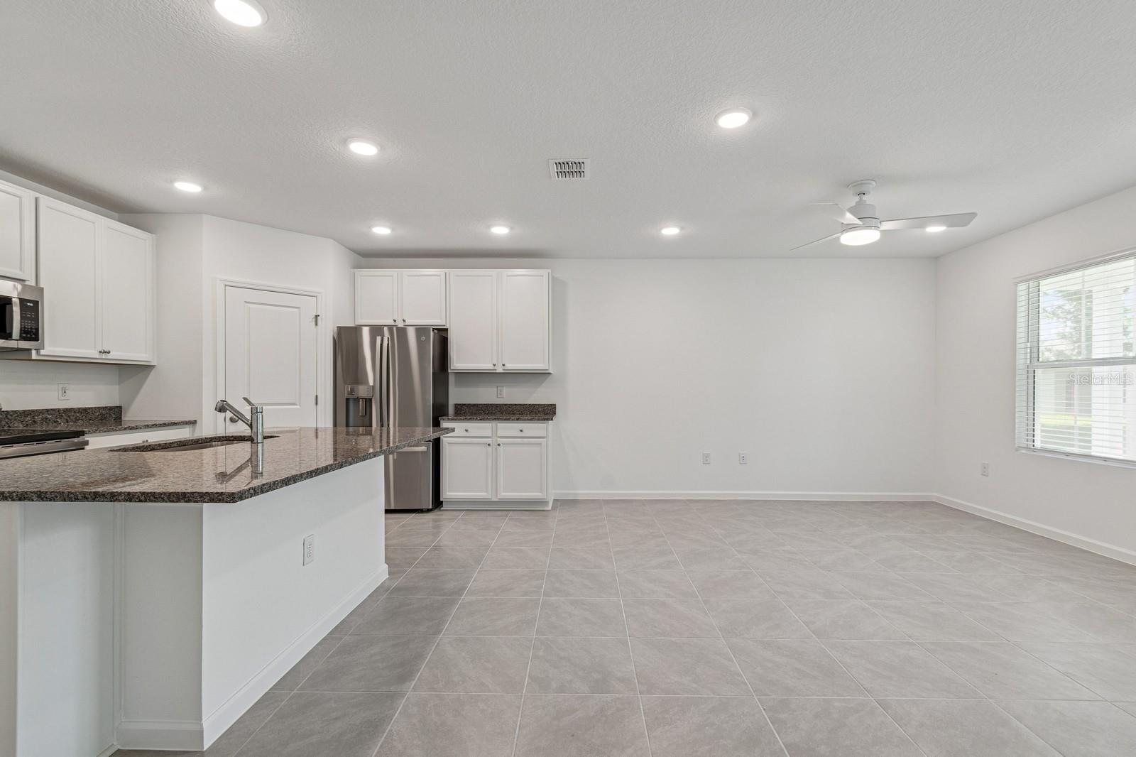 Image 7 of 29 For 8651 138th Street 68