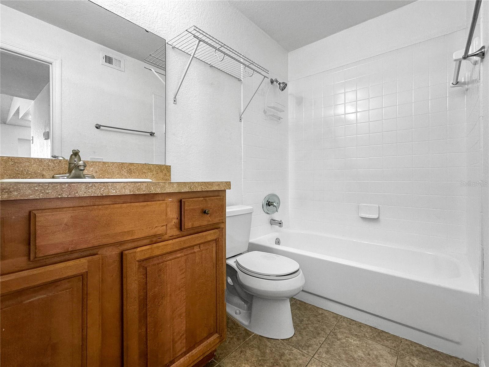 Image 12 of 14 For 1033 Hiawassee Road 2628