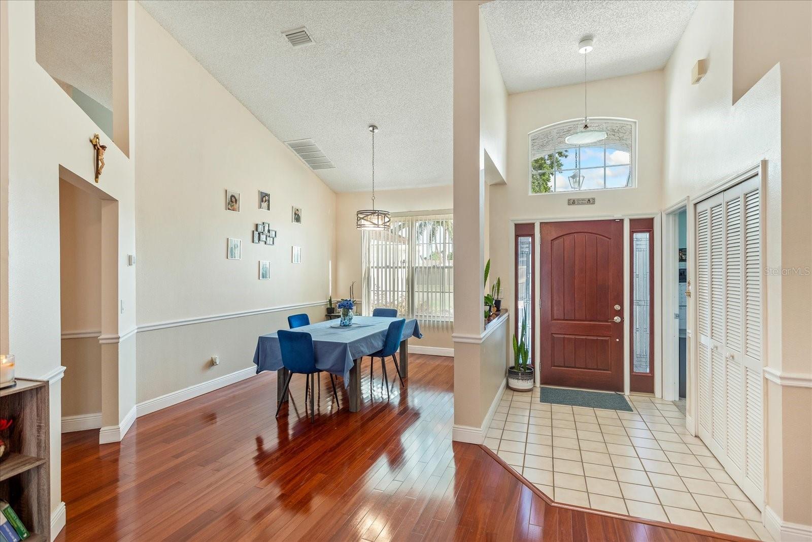Image 4 of 31 For 2821 Lone Feather Drive
