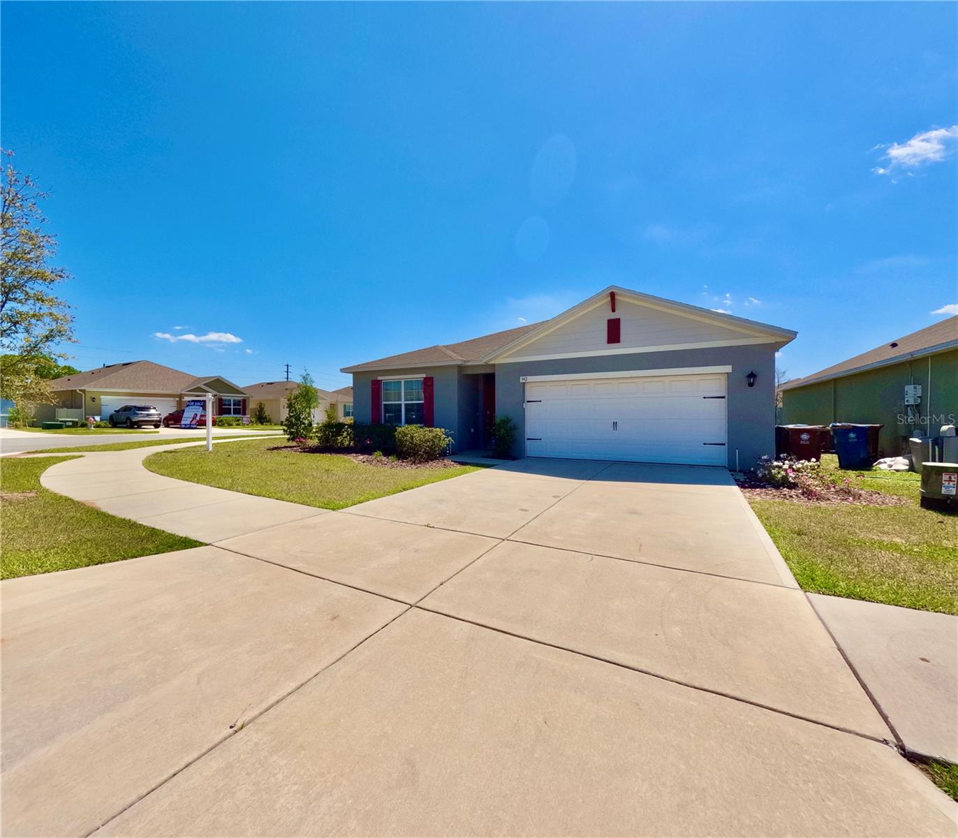 Image 2 of 46 For 992 Serchio Street