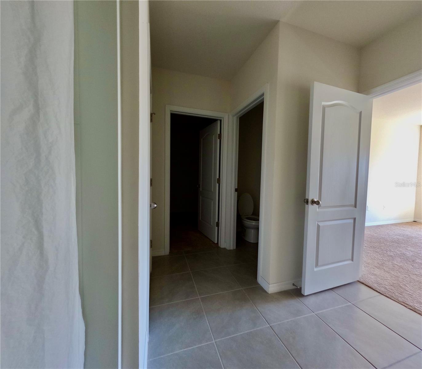 Image 32 of 46 For 992 Serchio Street