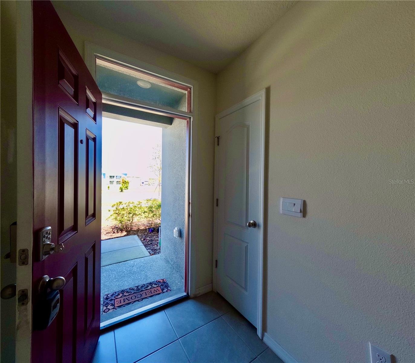 Image 5 of 46 For 992 Serchio Street