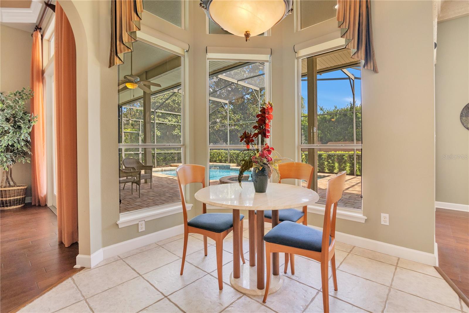 Image 11 of 39 For 1649 Kersley Circle