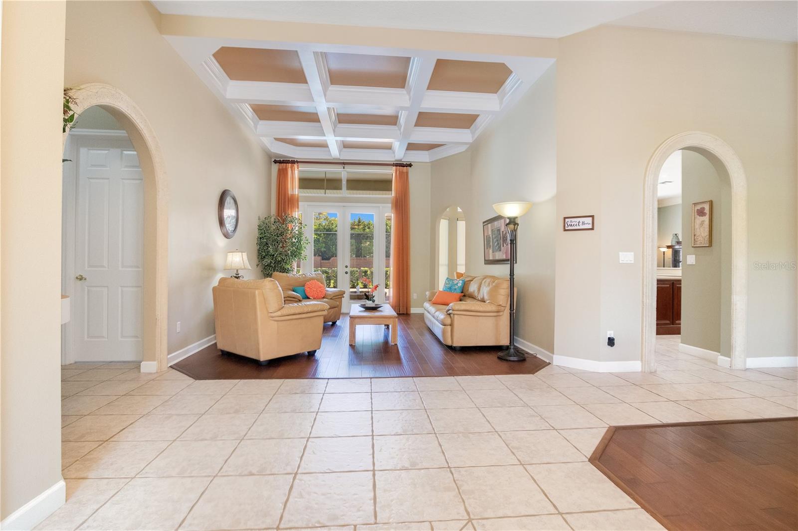 Image 4 of 39 For 1649 Kersley Circle