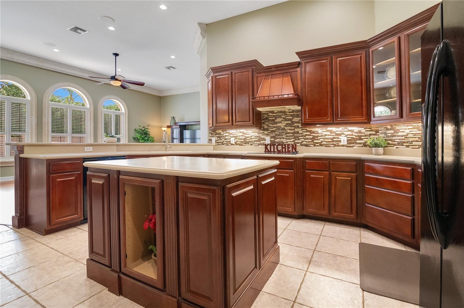 Image 9 of 39 For 1649 Kersley Circle