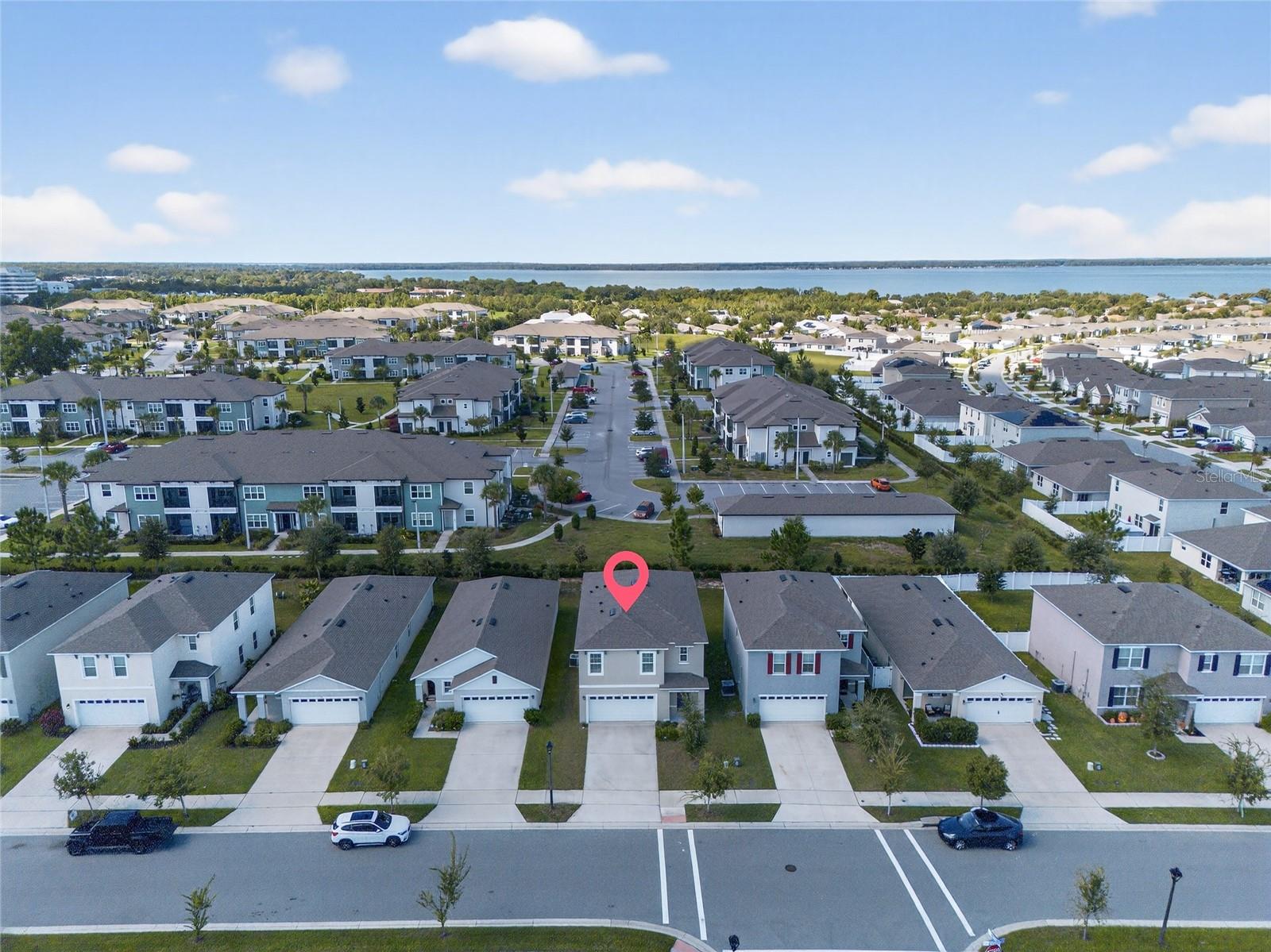 Image 68 of 75 For 2597 Shamrock Street