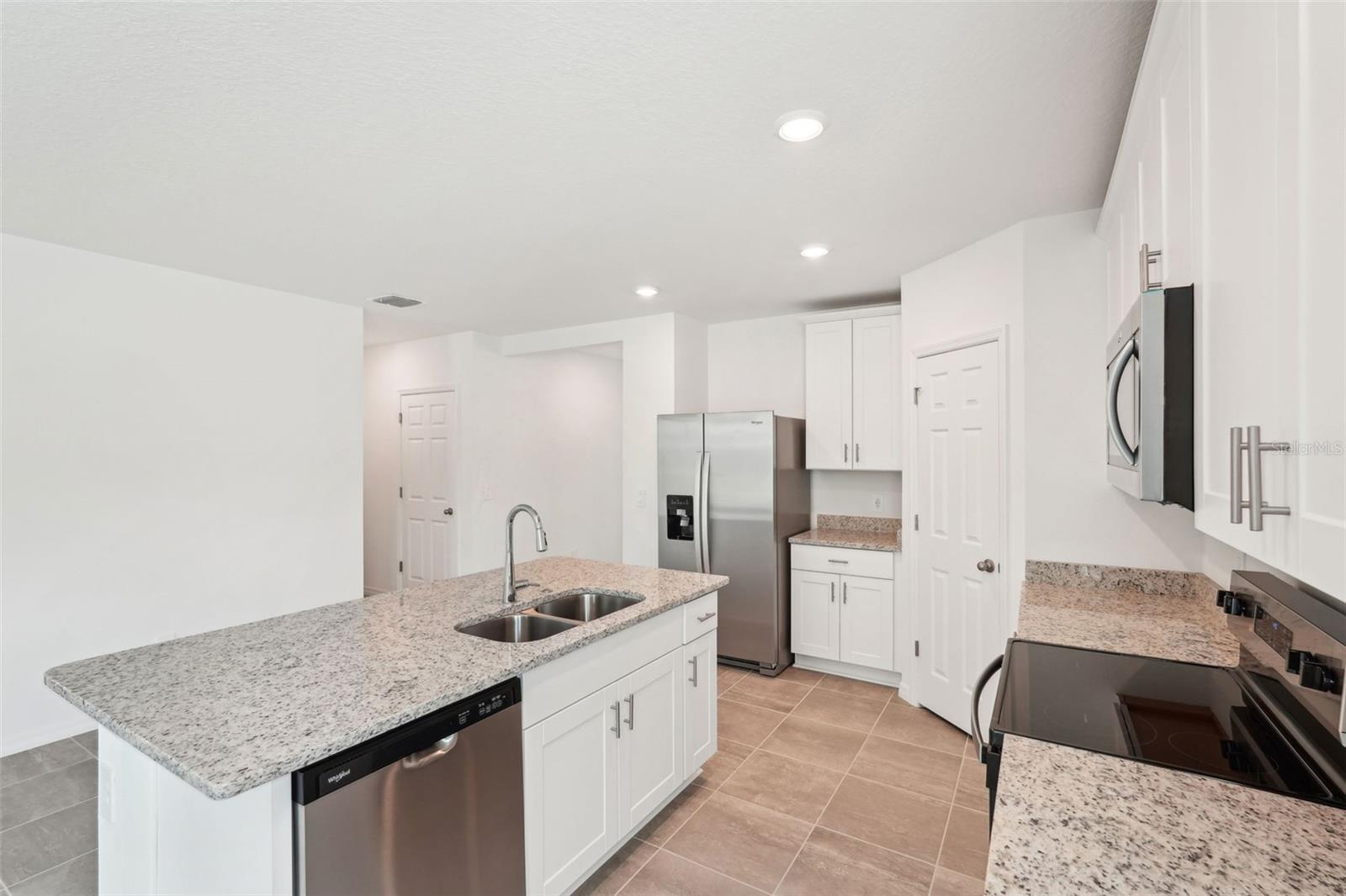 Image 11 of 34 For 4550 Windy Oak Way