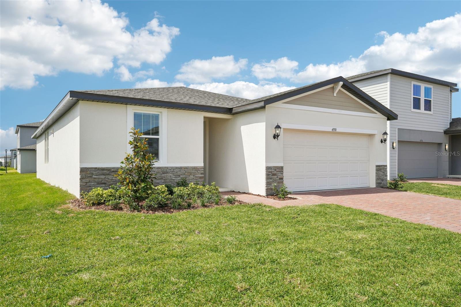 Image 3 of 34 For 4550 Windy Oak Way