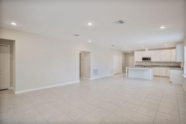 Image 5 of 21 For 25880 Prada Drive