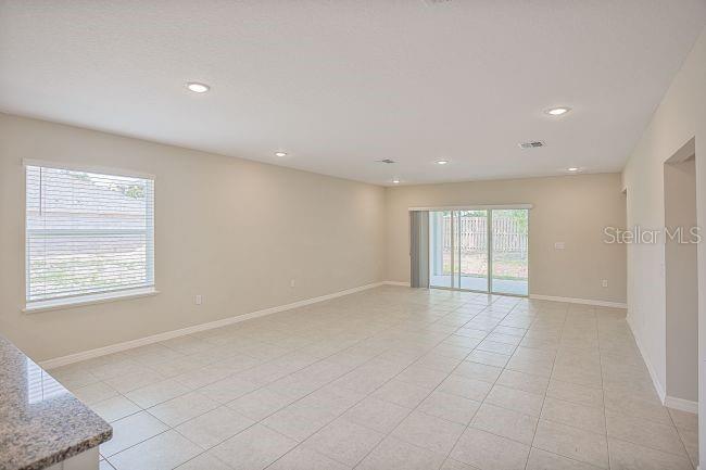 Image 7 of 21 For 25880 Prada Drive