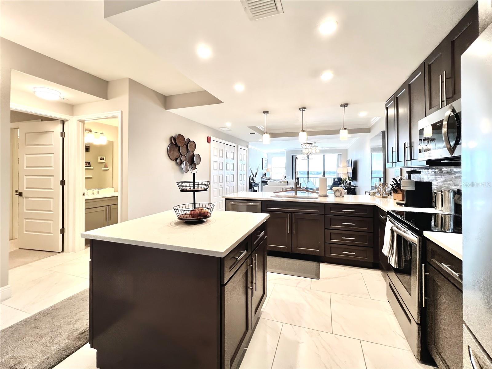 Image 10 of 45 For 16300 County Road 455  513