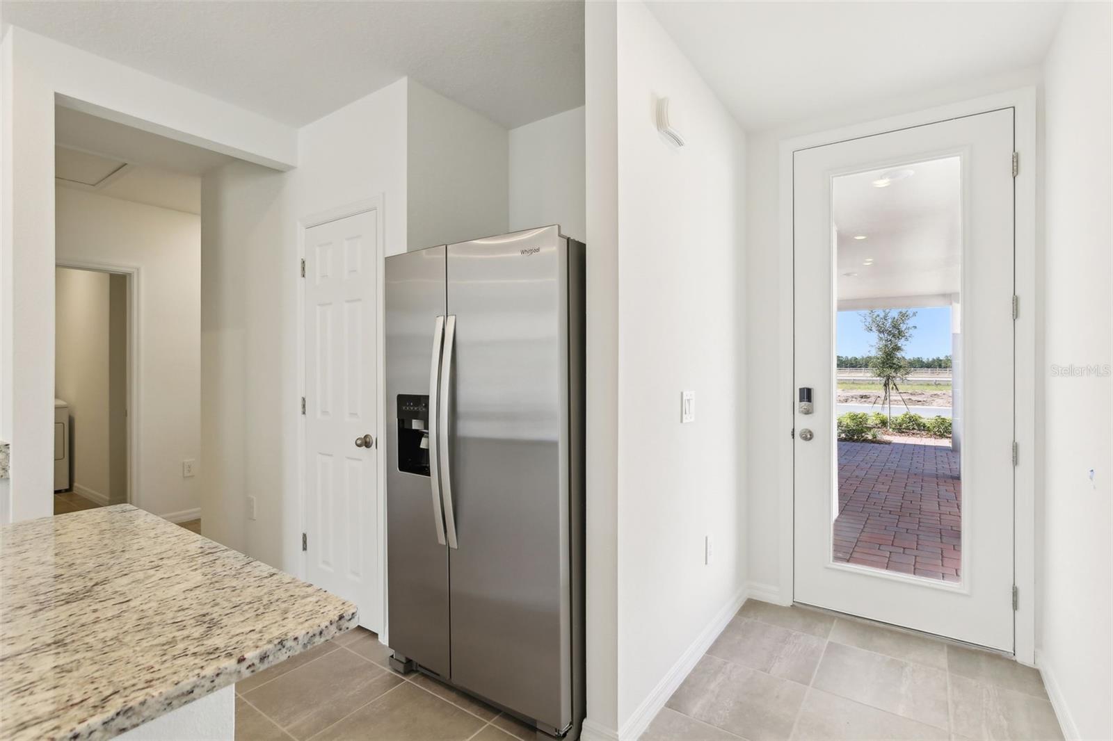Image 14 of 43 For 3880 Giorgio Drive