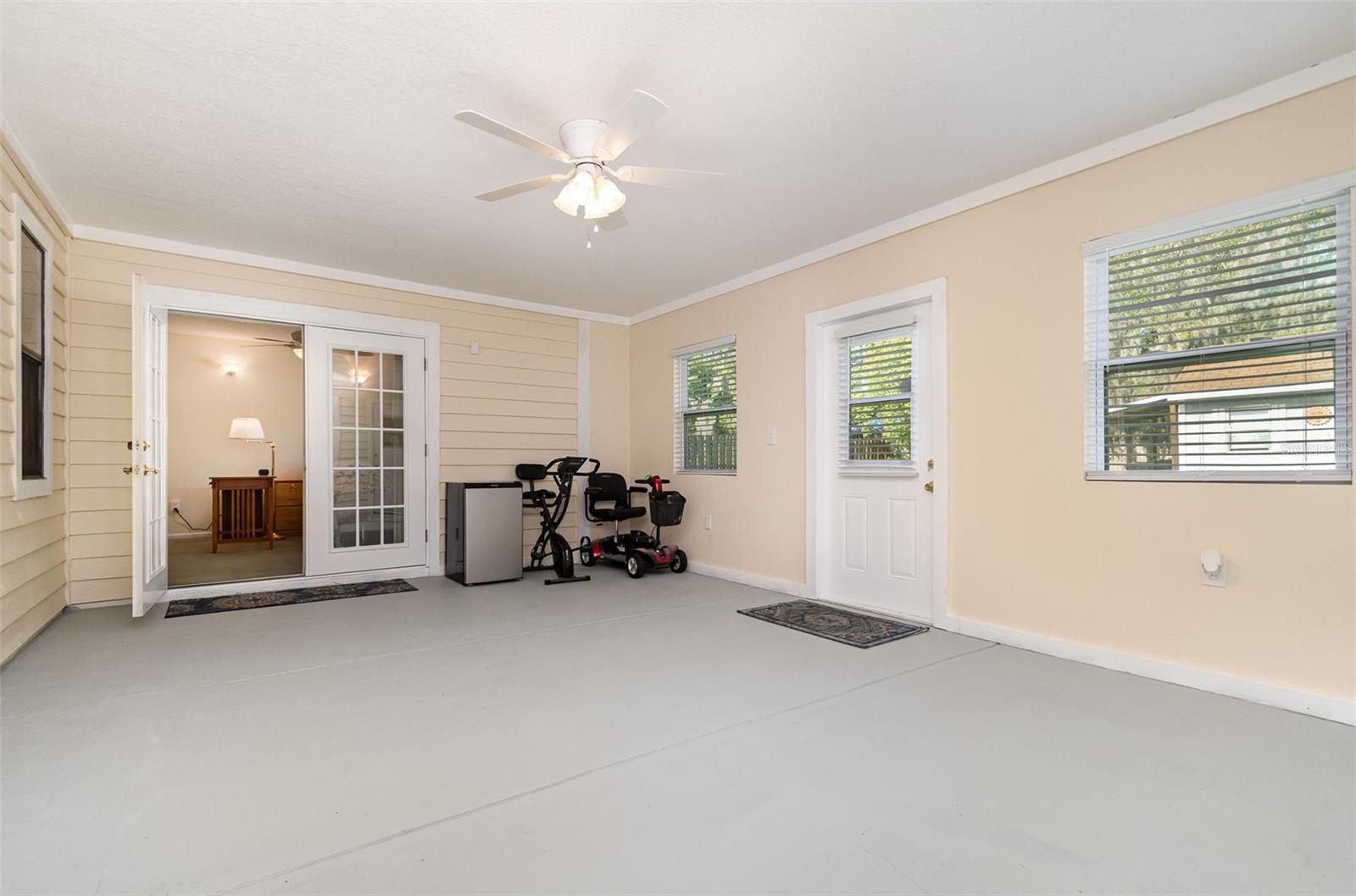 Image 14 of 30 For 6320 56th Terrace