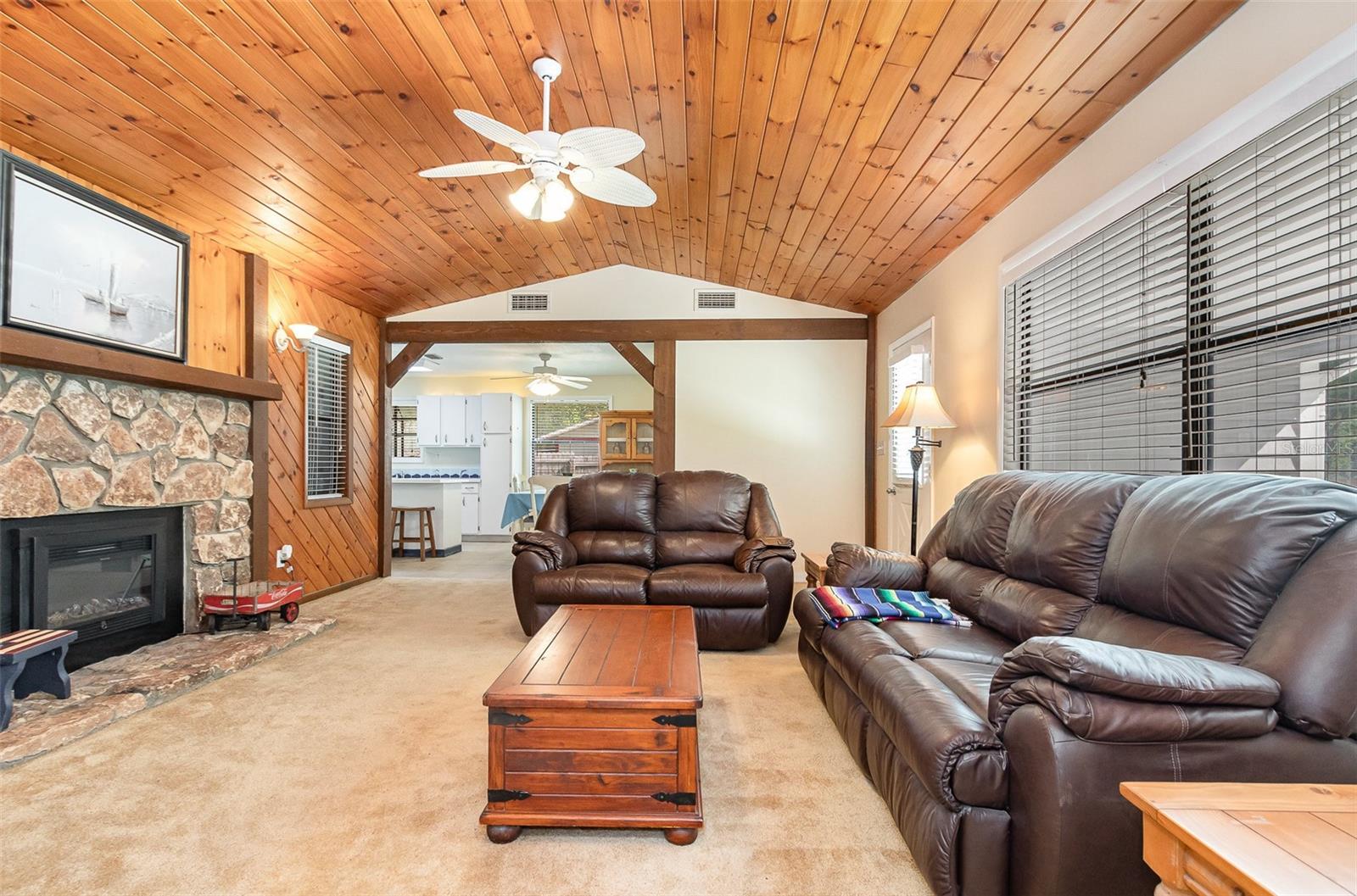 Image 6 of 30 For 6320 56th Terrace