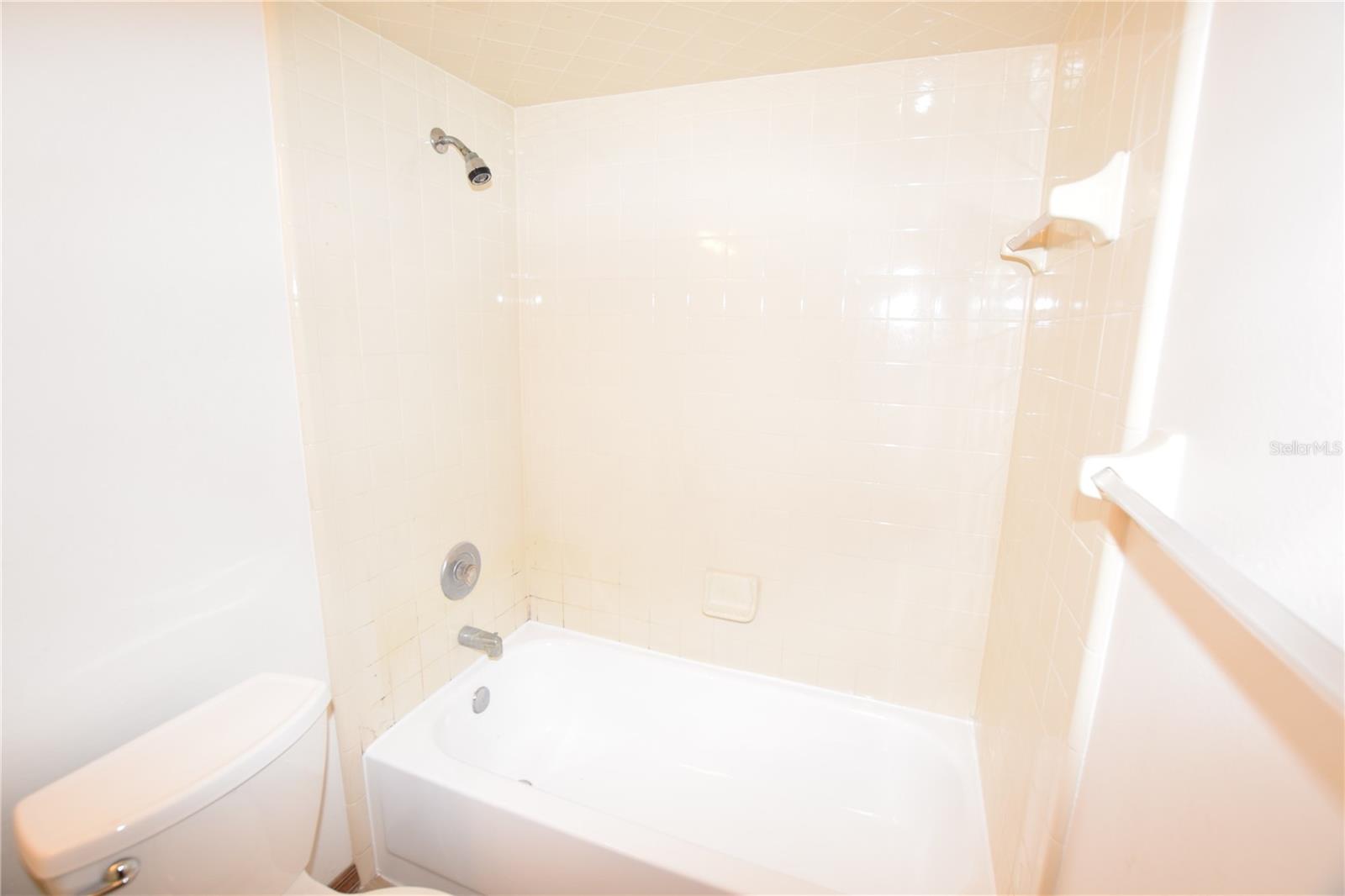 Image 21 of 35 For 2585 Derby Drive