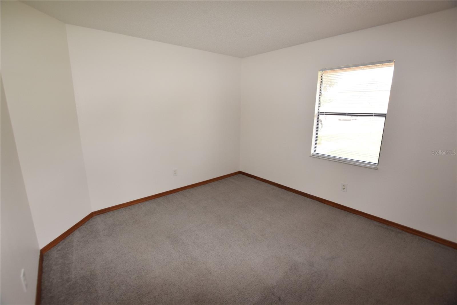 Image 22 of 35 For 2585 Derby Drive