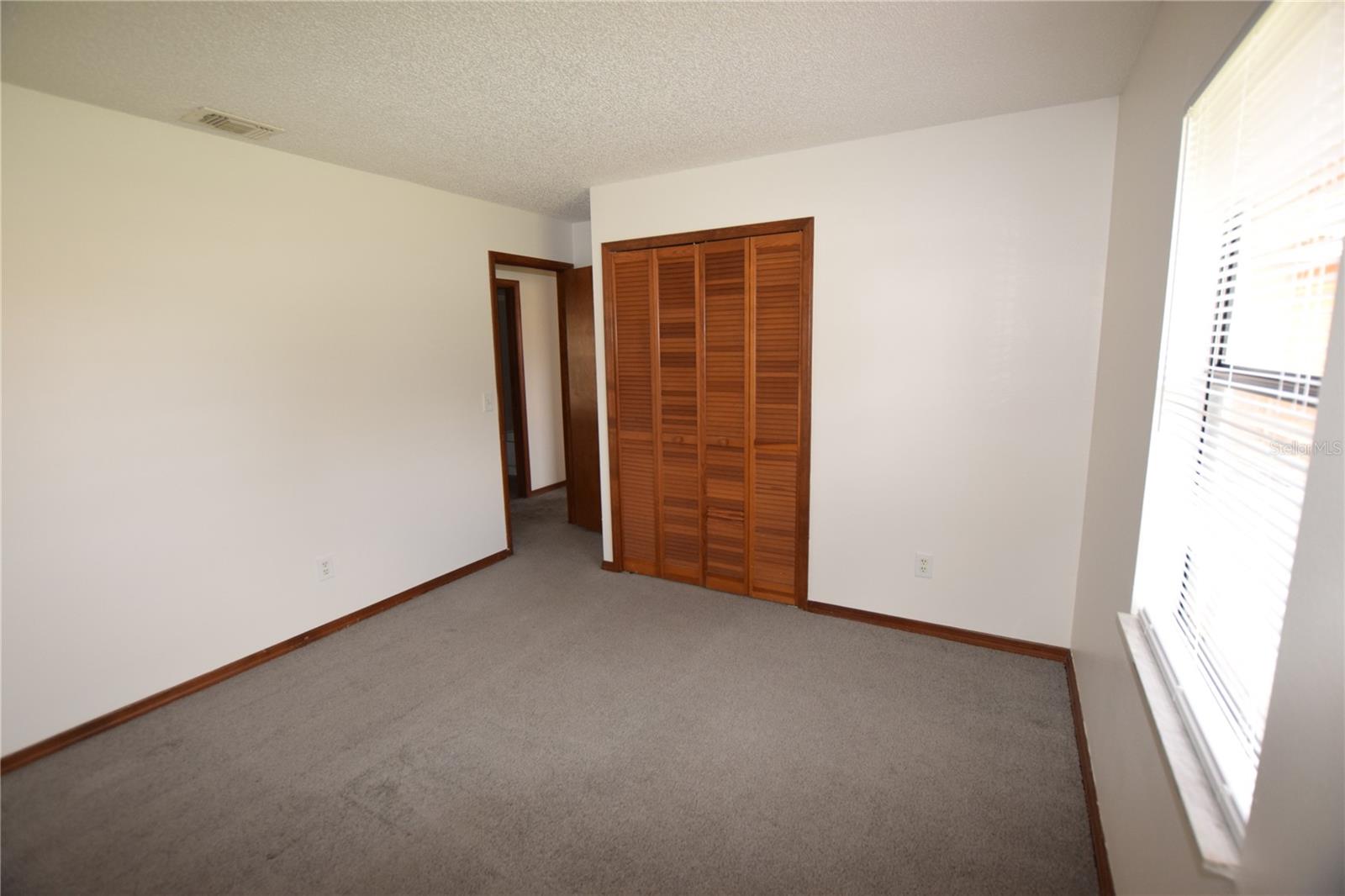 Image 28 of 35 For 2585 Derby Drive