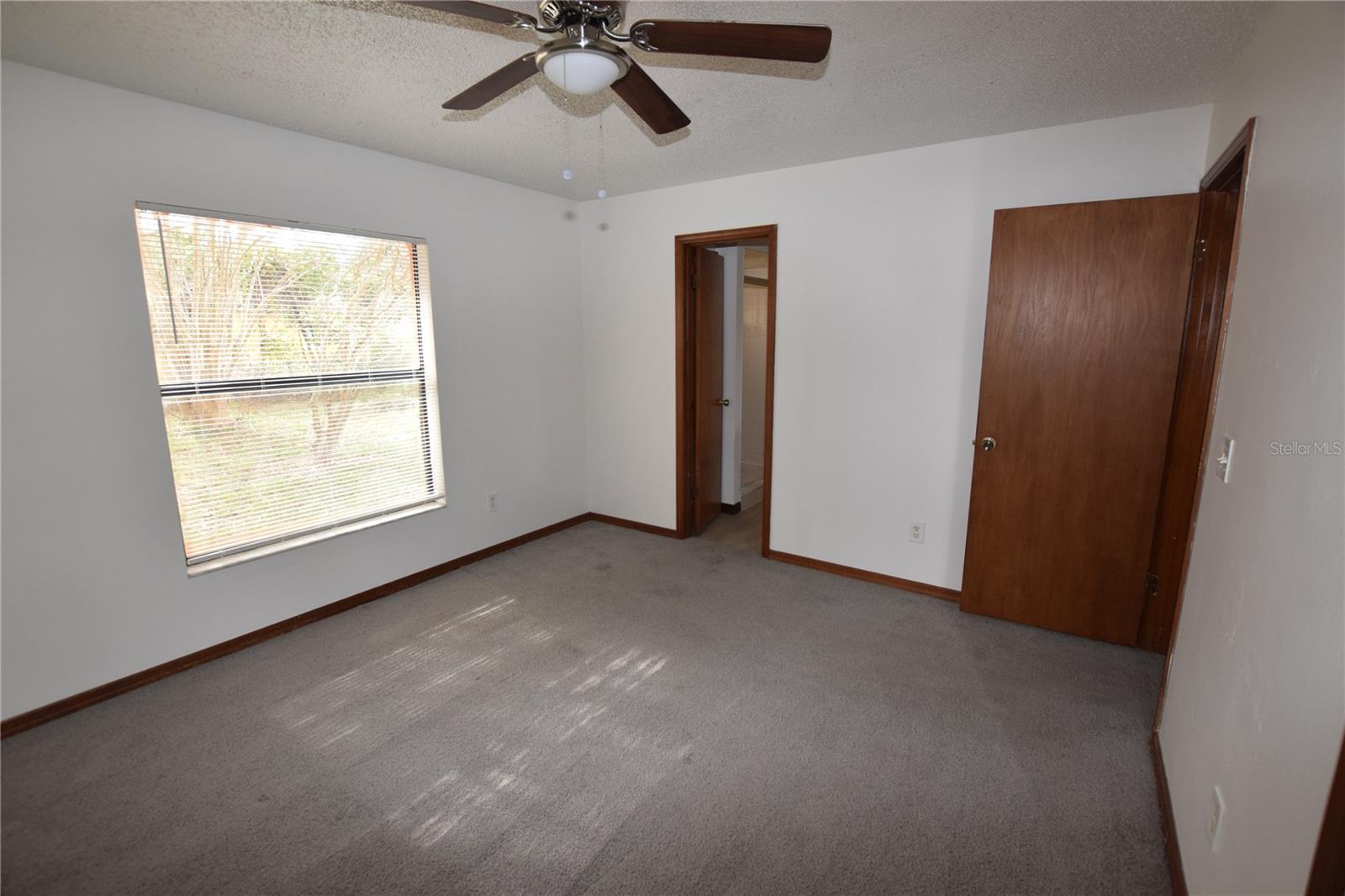 Image 33 of 35 For 2585 Derby Drive