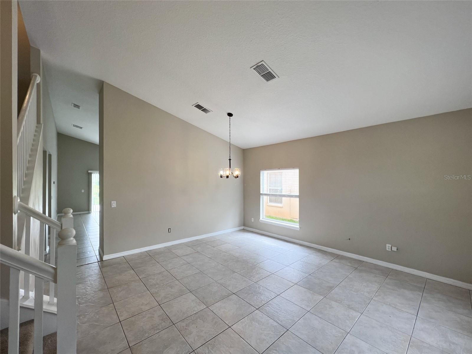 Image 17 of 22 For 2055 Victoria Falls Drive