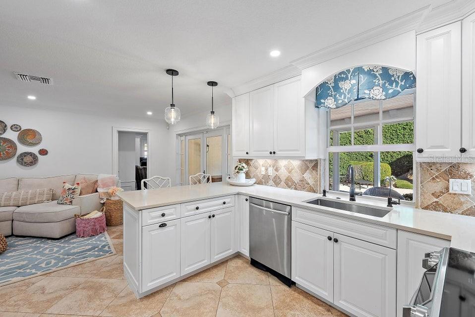 Image 10 of 34 For 9628 Ilex Circle S