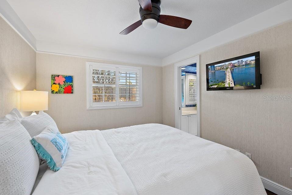 Image 14 of 34 For 9628 Ilex Circle S