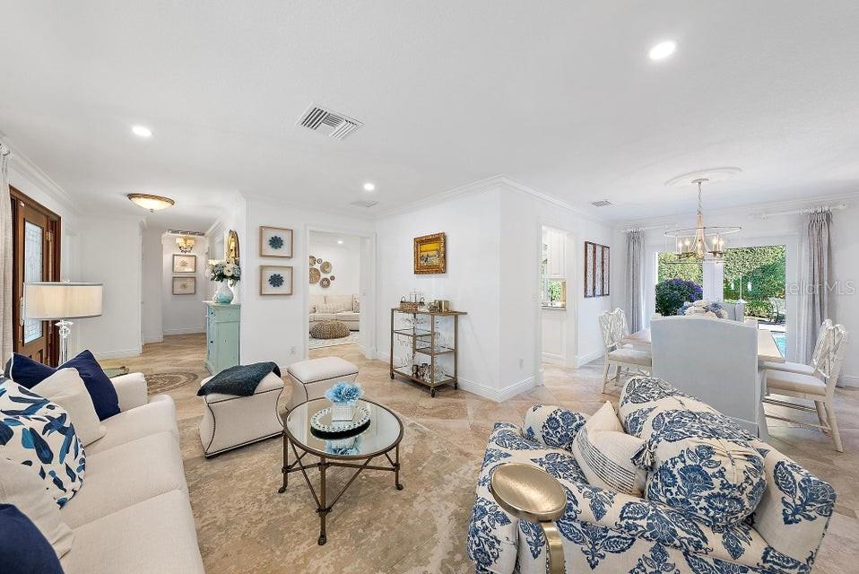 Image 7 of 34 For 9628 Ilex Circle S