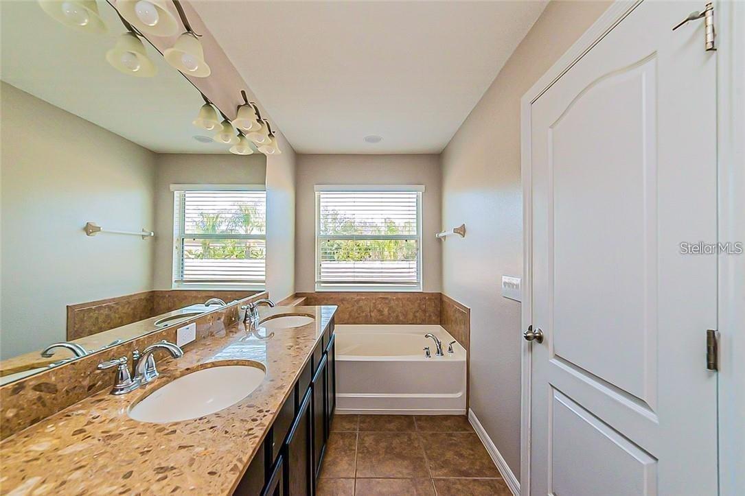 Image 10 of 13 For 7346 Brightland Street