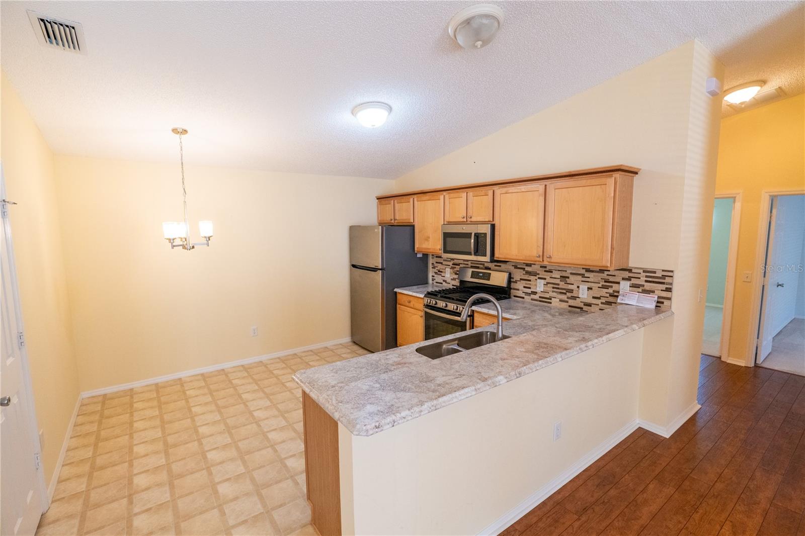 Image 10 of 21 For 790 Blake Lane