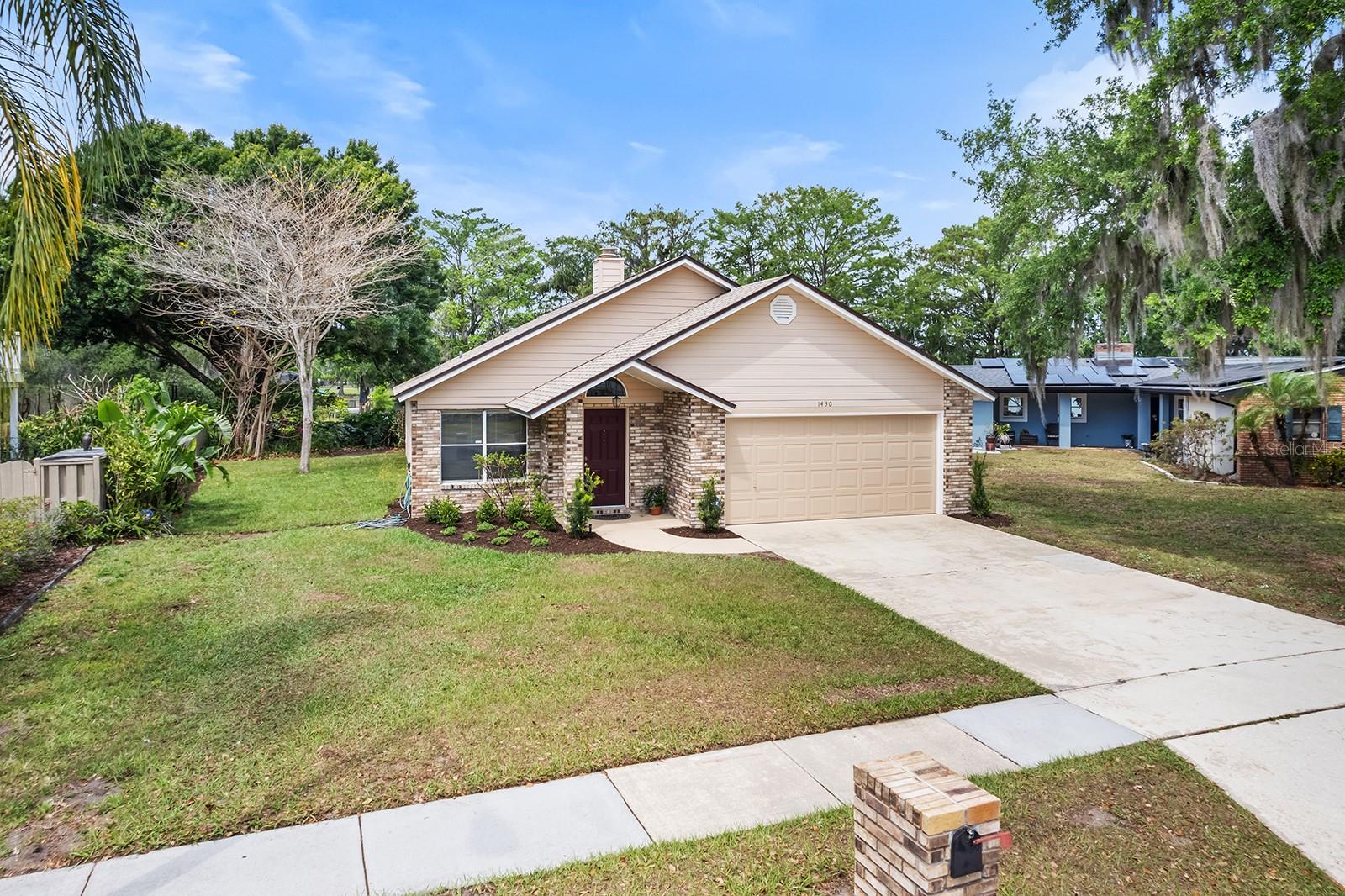 Image 34 of 35 For 1430 Hyde Park Drive