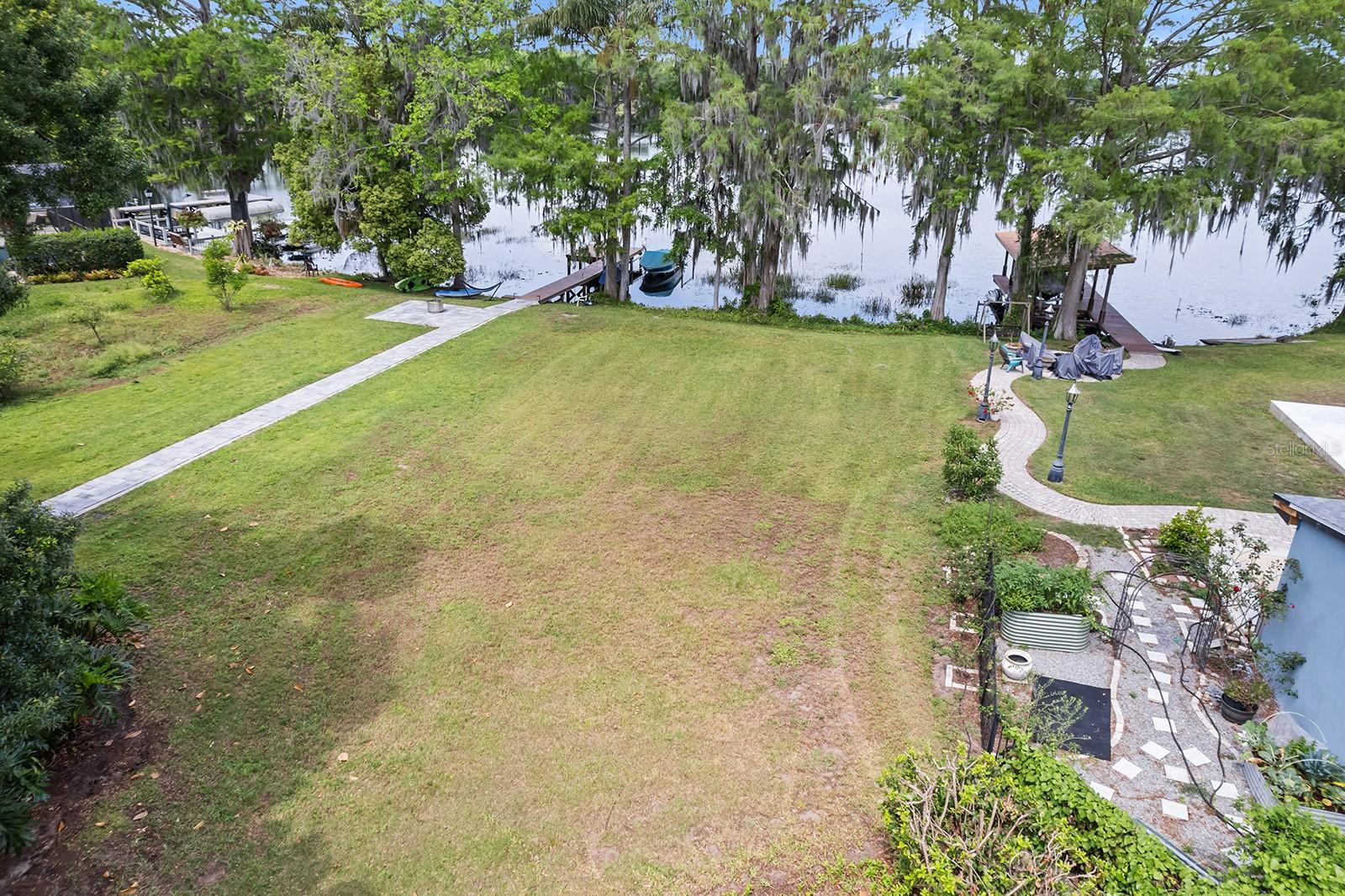 Image 35 of 35 For 1430 Hyde Park Drive