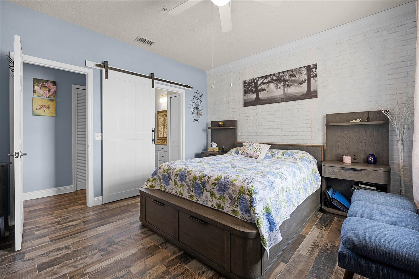 Image 11 of 41 For 430 Southern Pecan Circle 207