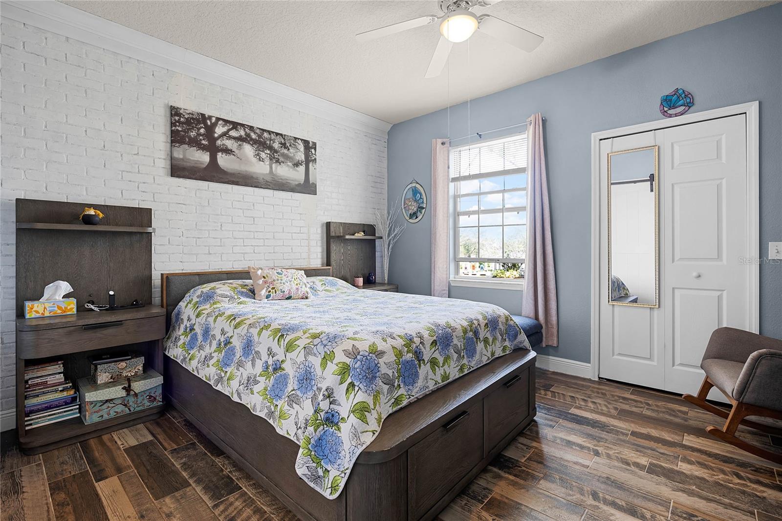 Image 12 of 41 For 430 Southern Pecan Circle 207