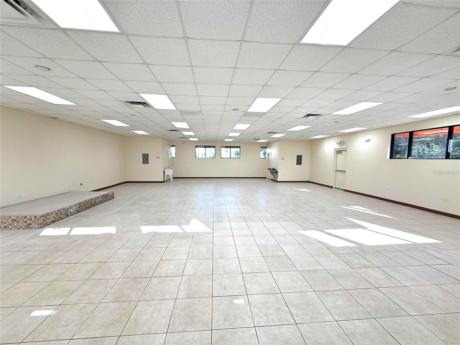 Image 3 of 13 For 220 Alafaya Woods Boulevard 1004