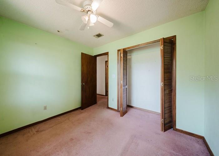 Image 17 of 20 For 271 Naylor Street Ne