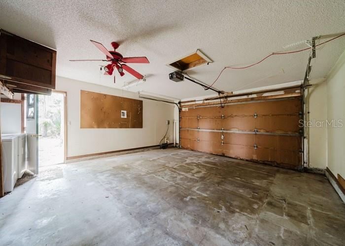 Image 18 of 20 For 271 Naylor Street Ne