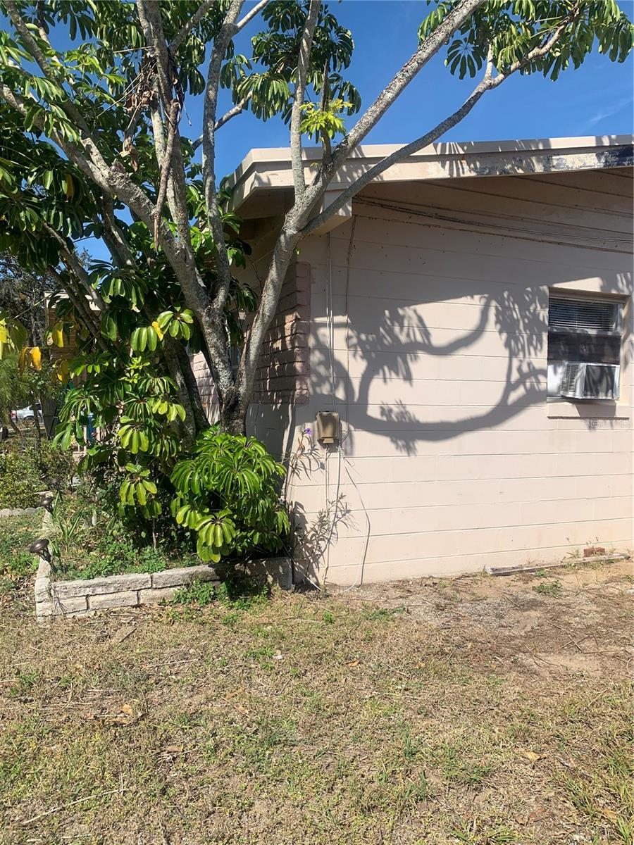 Image 8 of 13 For 1437 Hitakee Avenue
