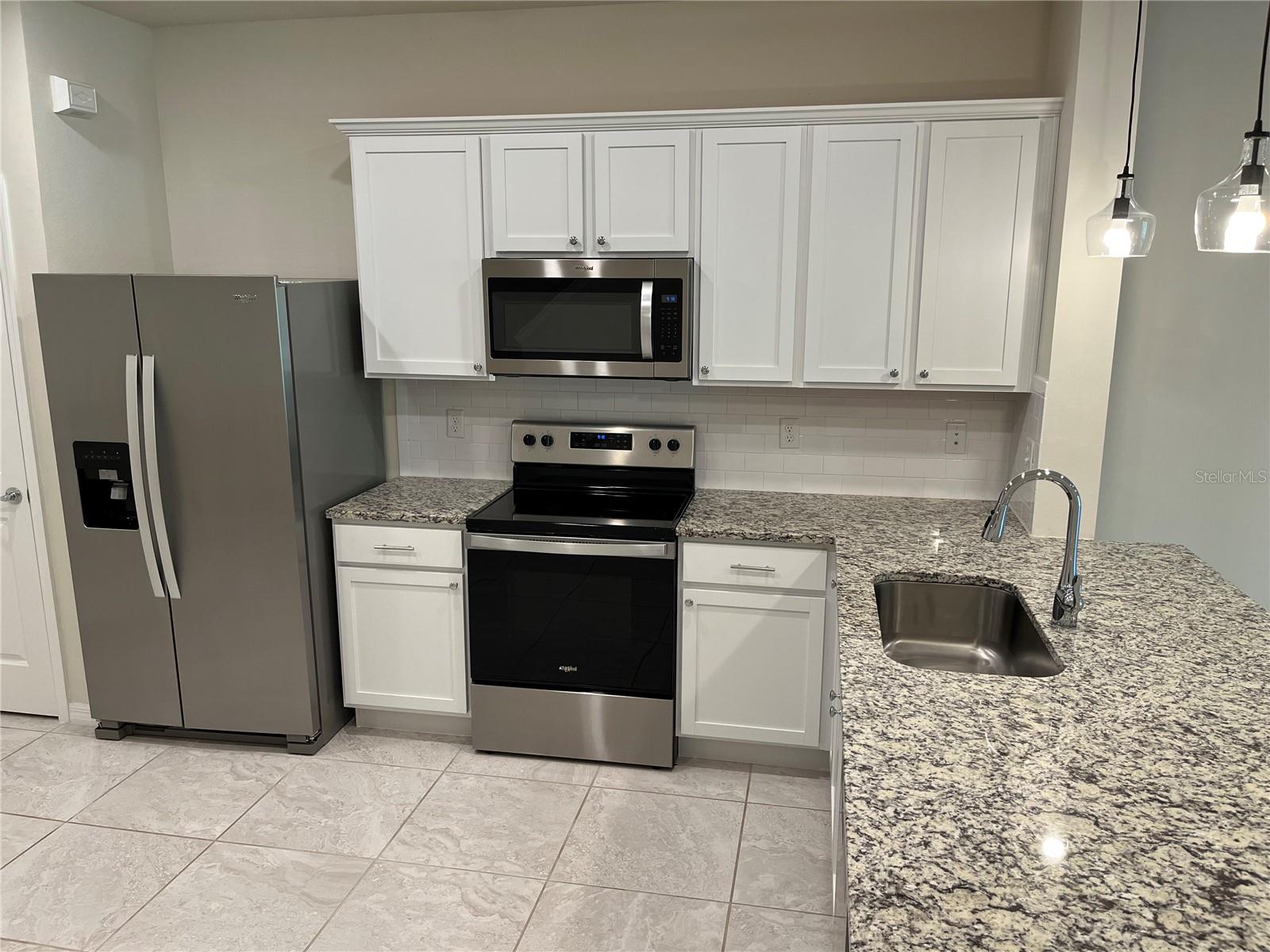 Image 6 of 18 For 4577 Sparkling Shell Avenue