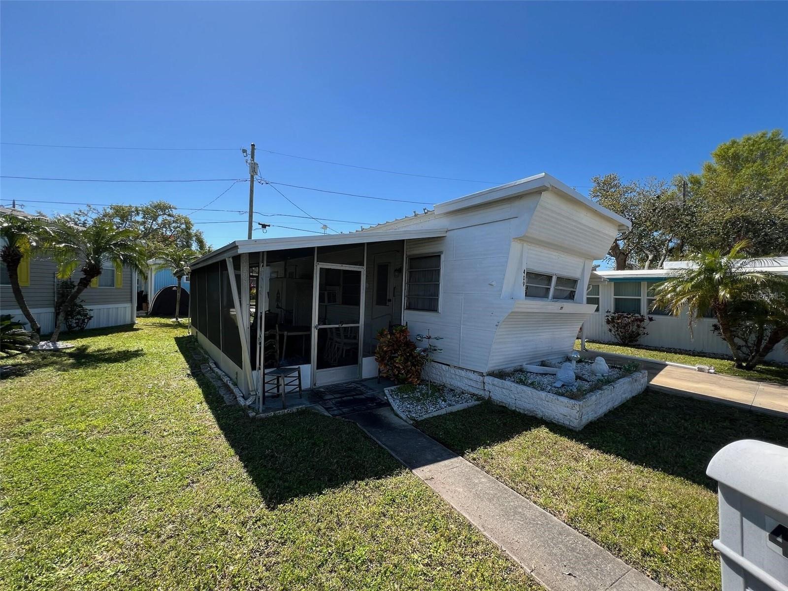 Details for 16940 Us Highway 19 N 409, CLEARWATER, FL 33764