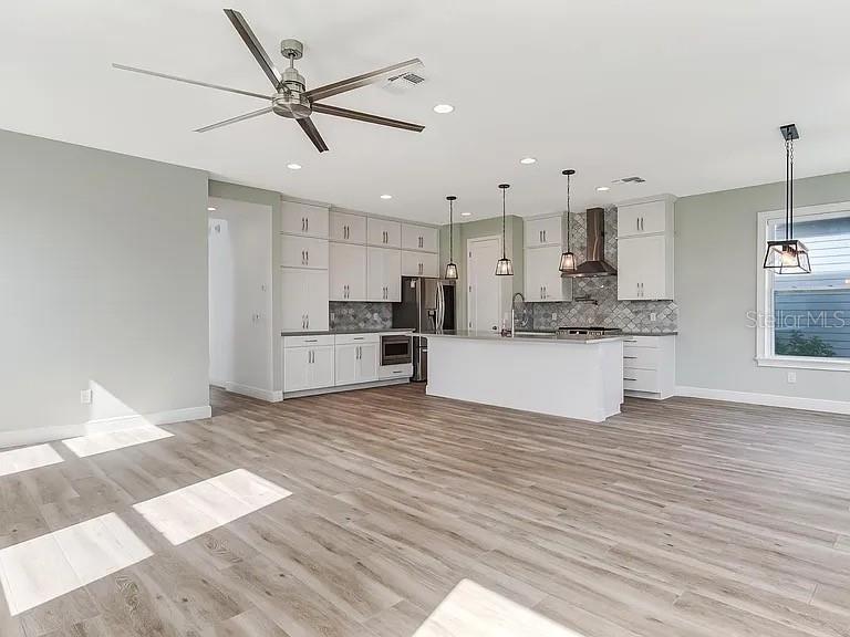 Image 10 of 35 For 13087 Salk Way