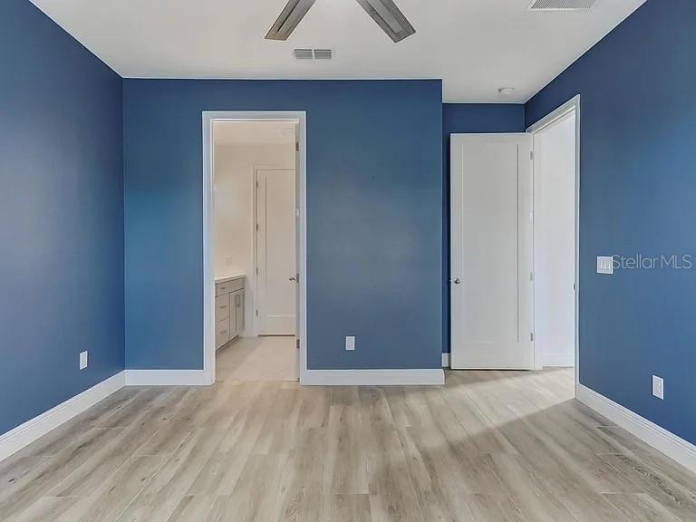 Image 21 of 35 For 13087 Salk Way