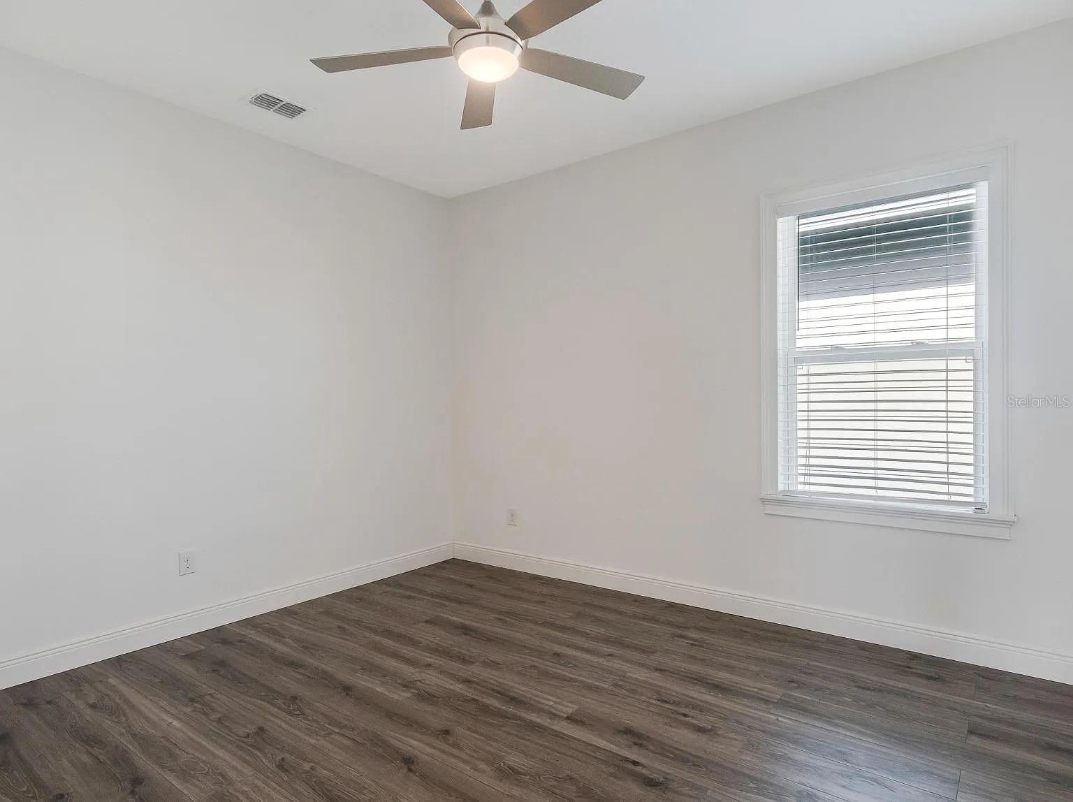 Image 33 of 35 For 13087 Salk Way