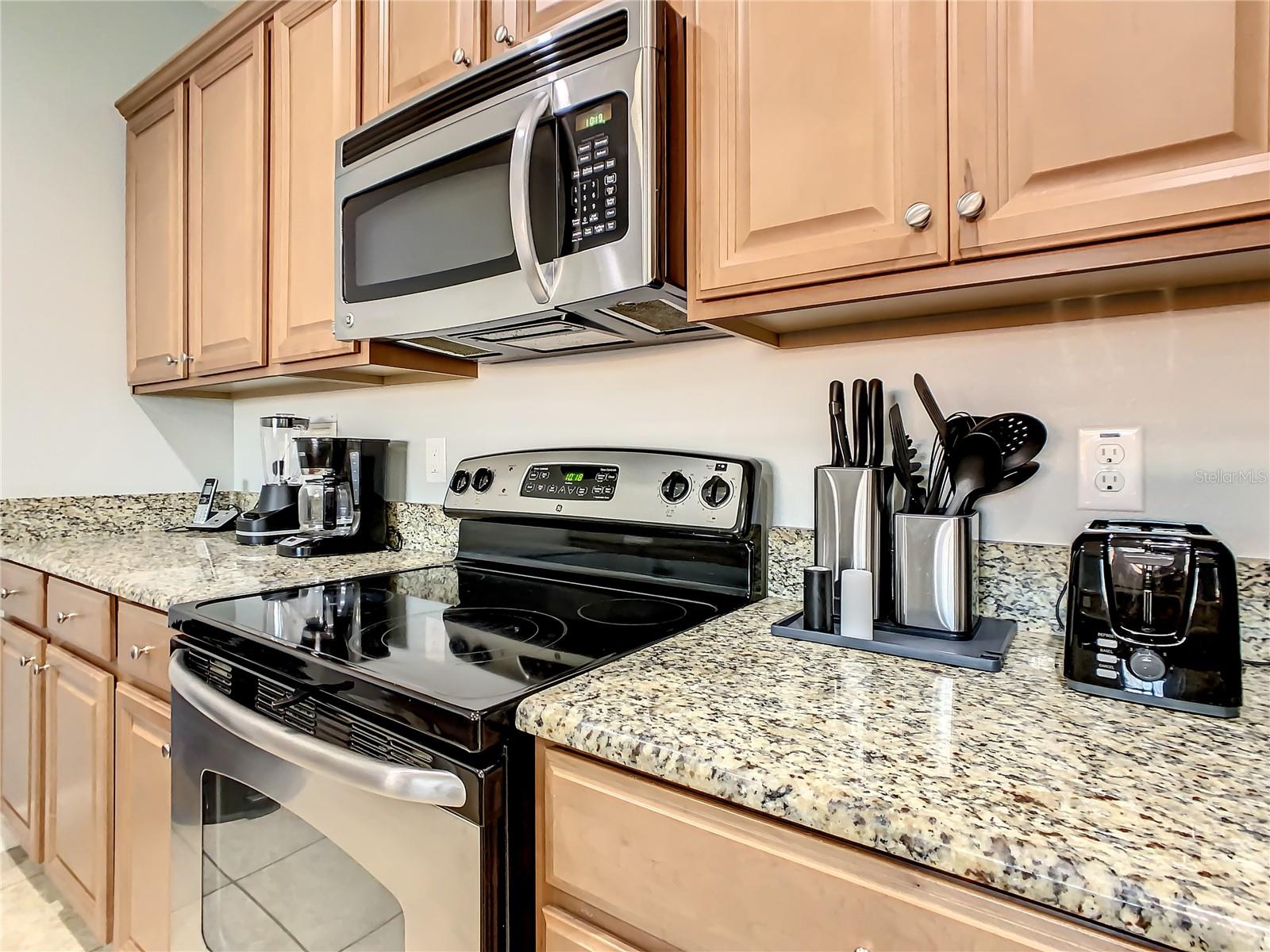 Image 10 of 58 For 8845 Candy Palm Road