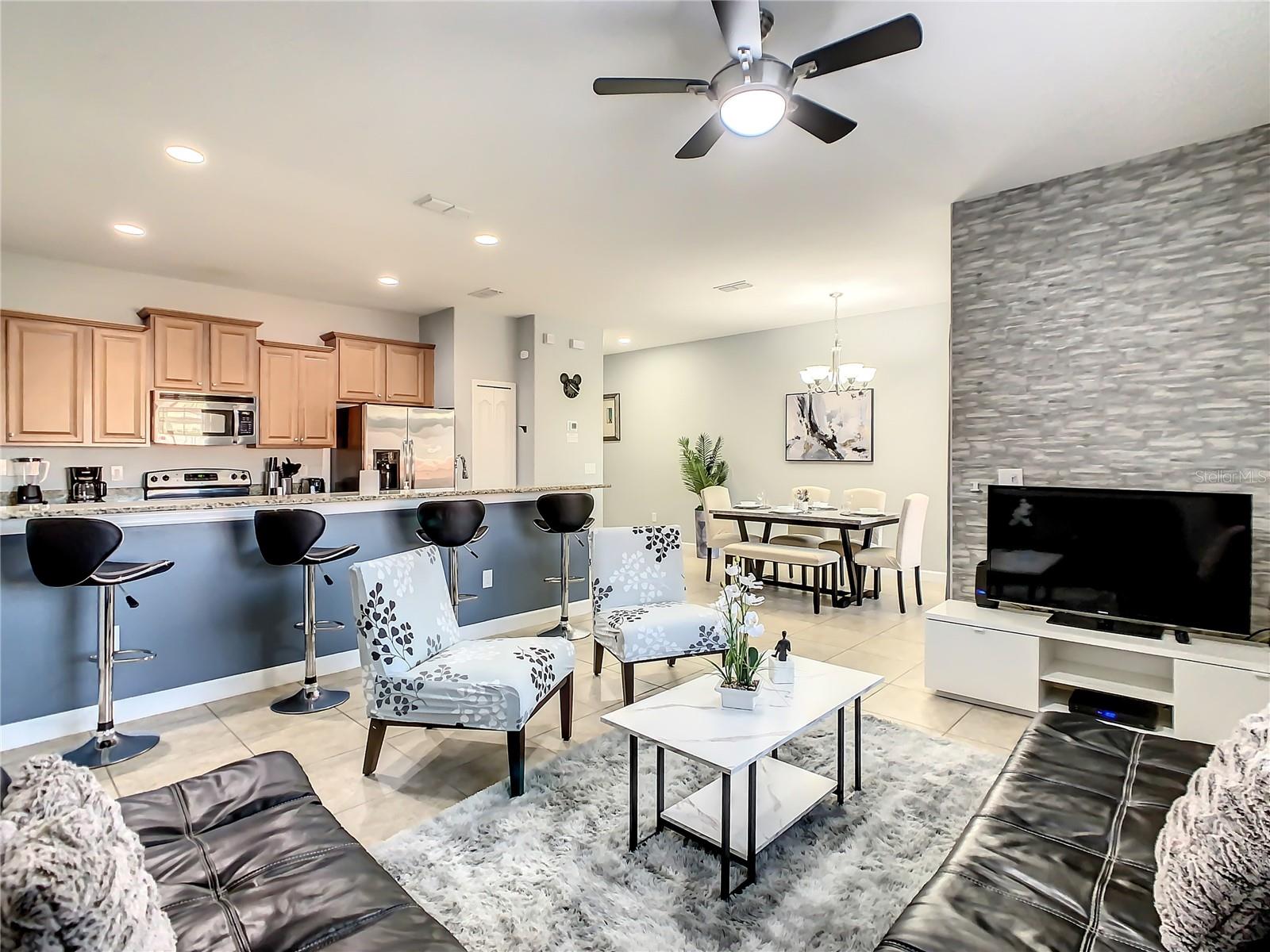 Image 17 of 58 For 8845 Candy Palm Road
