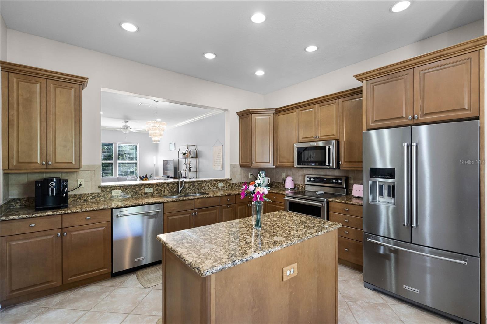 Image 22 of 61 For 604 Mulberry Avenue 1201