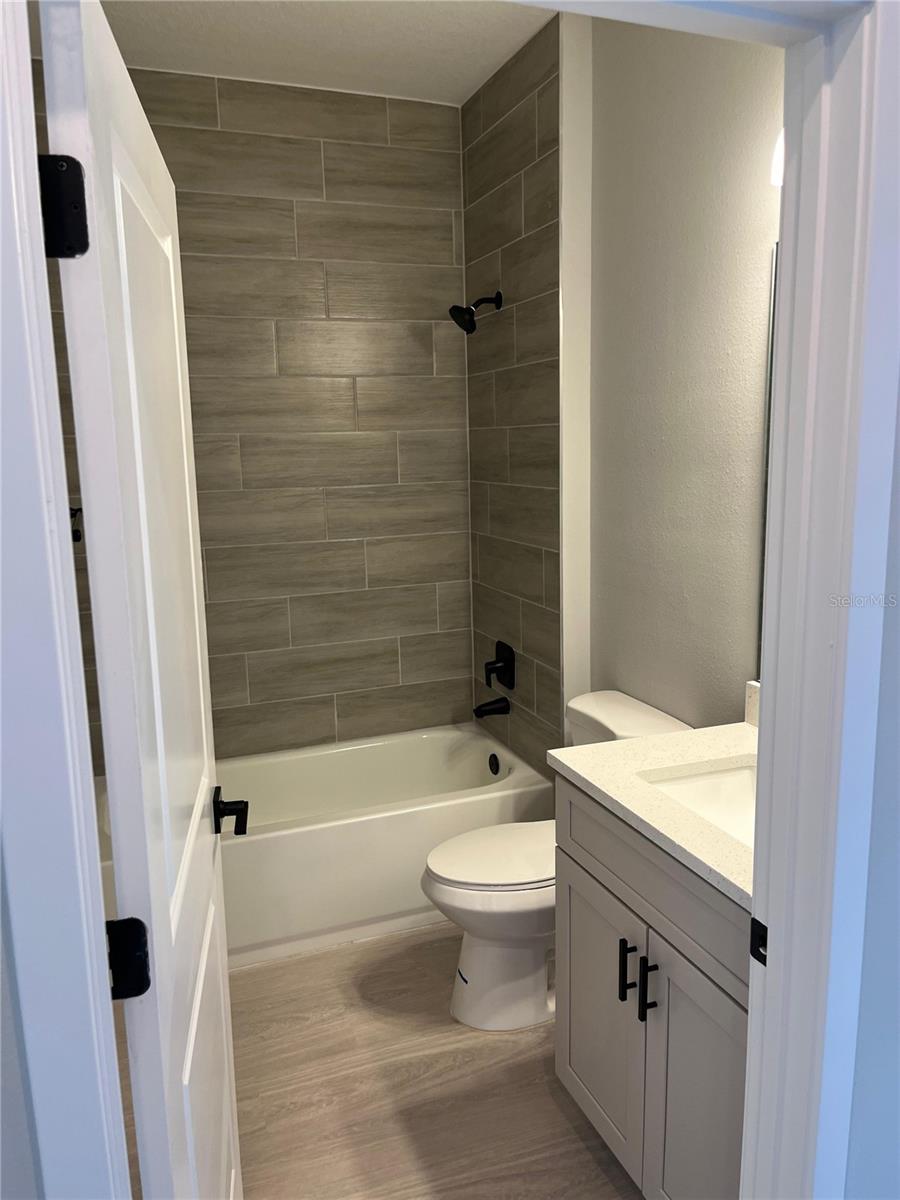 Image 7 of 22 For 4793 136th Street