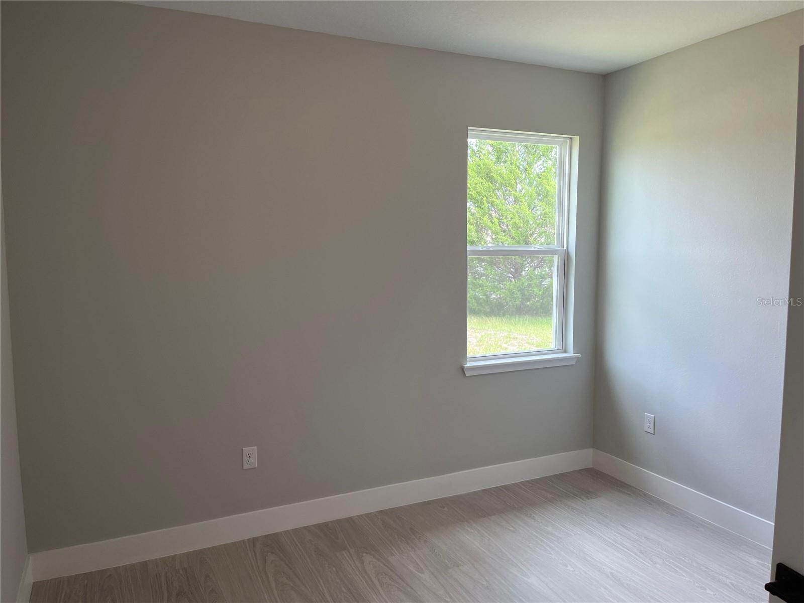 Image 9 of 22 For 4793 136th Street